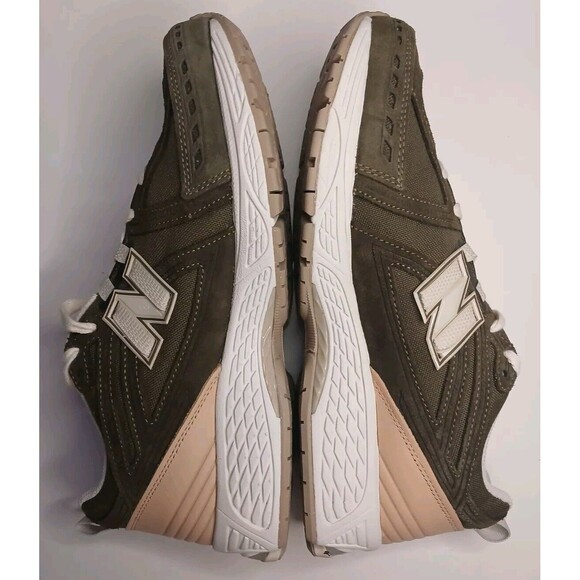 NIB New Balance Mens Sz 10 1906F Athletic Comfort Sneakers Green Beige Leather - Picture 3 of 16